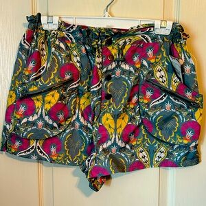 Free People Movement shorts M NWT